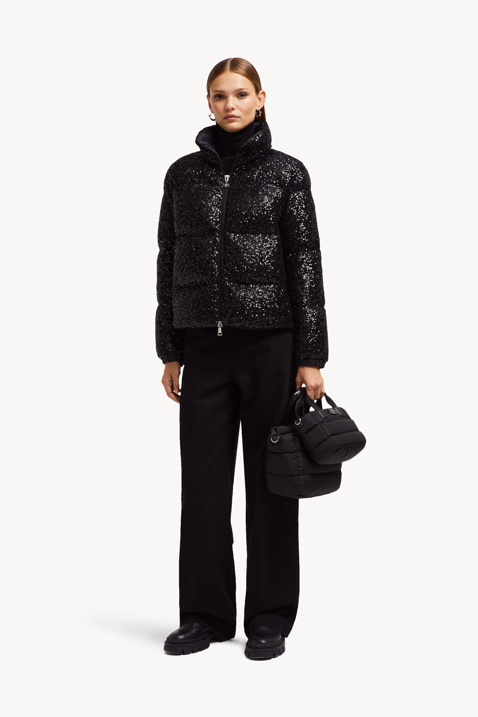 Doudoune courte Anternes à broderie sequins Femmes Noir Moncler